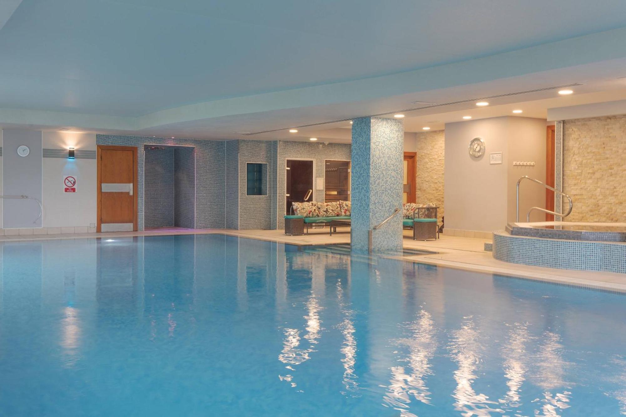 Delta Hotels By Marriott Cheltenham Chase Экстерьер фото