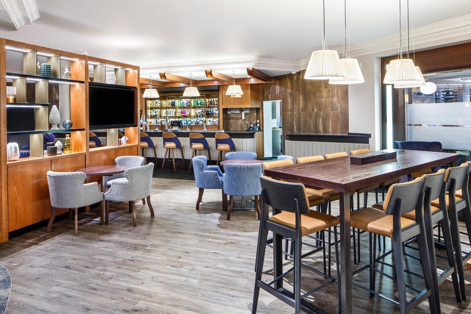 Delta Hotels By Marriott Cheltenham Chase Экстерьер фото
